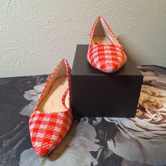 GIANNI BINI Women's Pink & Red Houndstooth Plaid Flats Size 8 1/2 - Picture 11 of 11